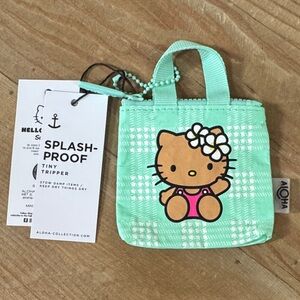 ALOHA Collection Hello Kitty Tiny Tripper